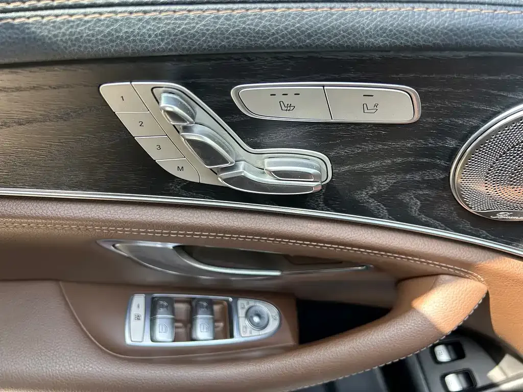 Mercedes-Benz E-Class New Energy 2022 из CN, фото 3
