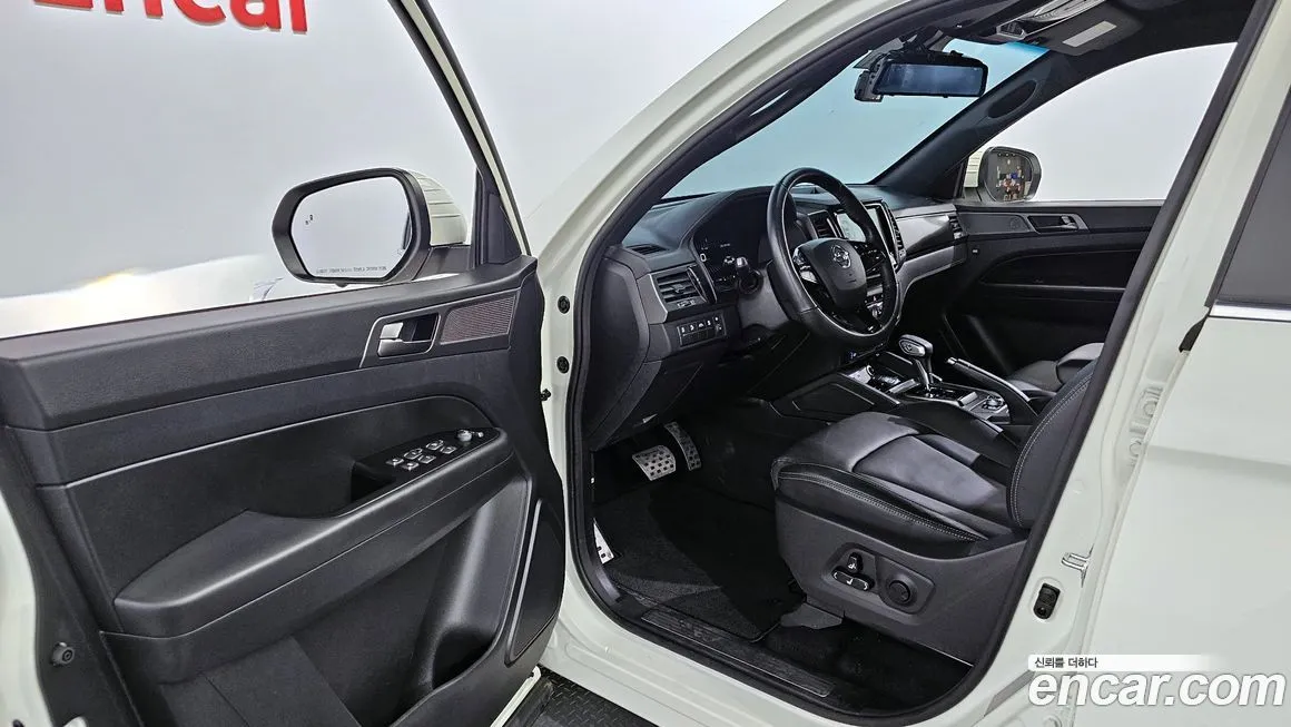 KG Mobility (Ssangyong) Rexton — фото 4