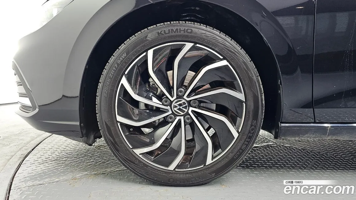 Volkswagen Golf 2022 из KR, фото 8