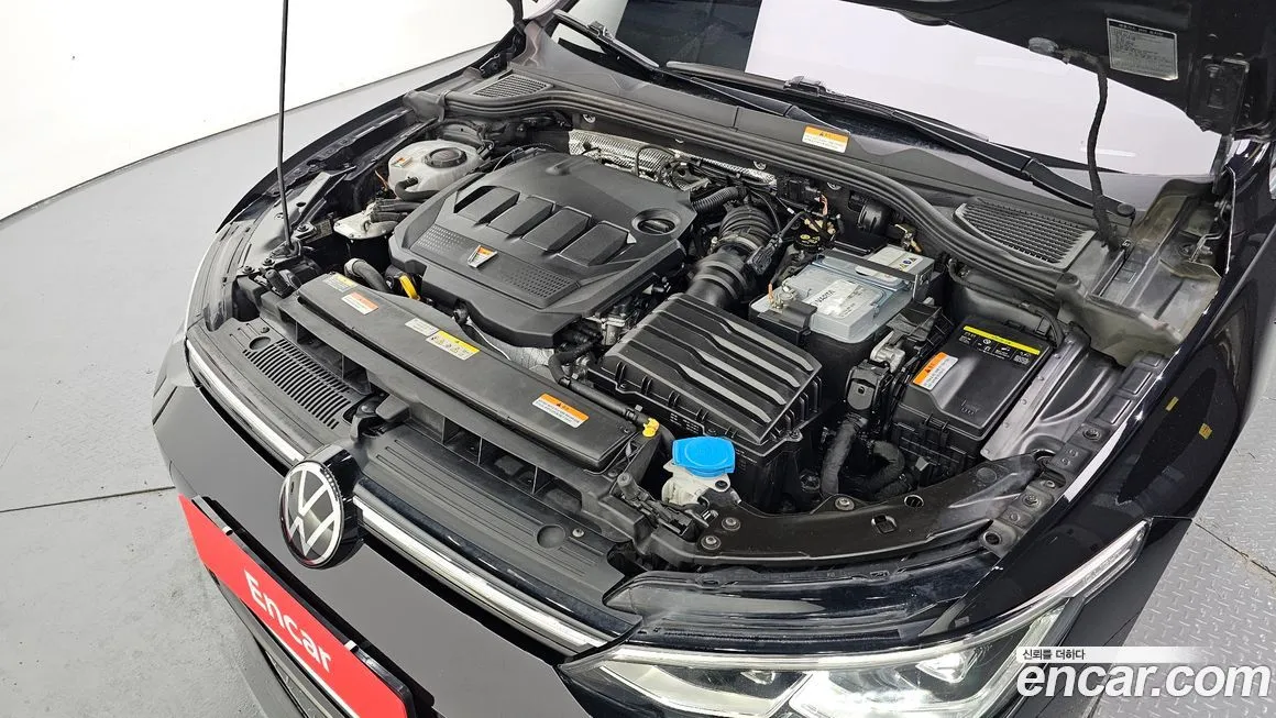 Volkswagen Golf 2022 из KR, фото 9