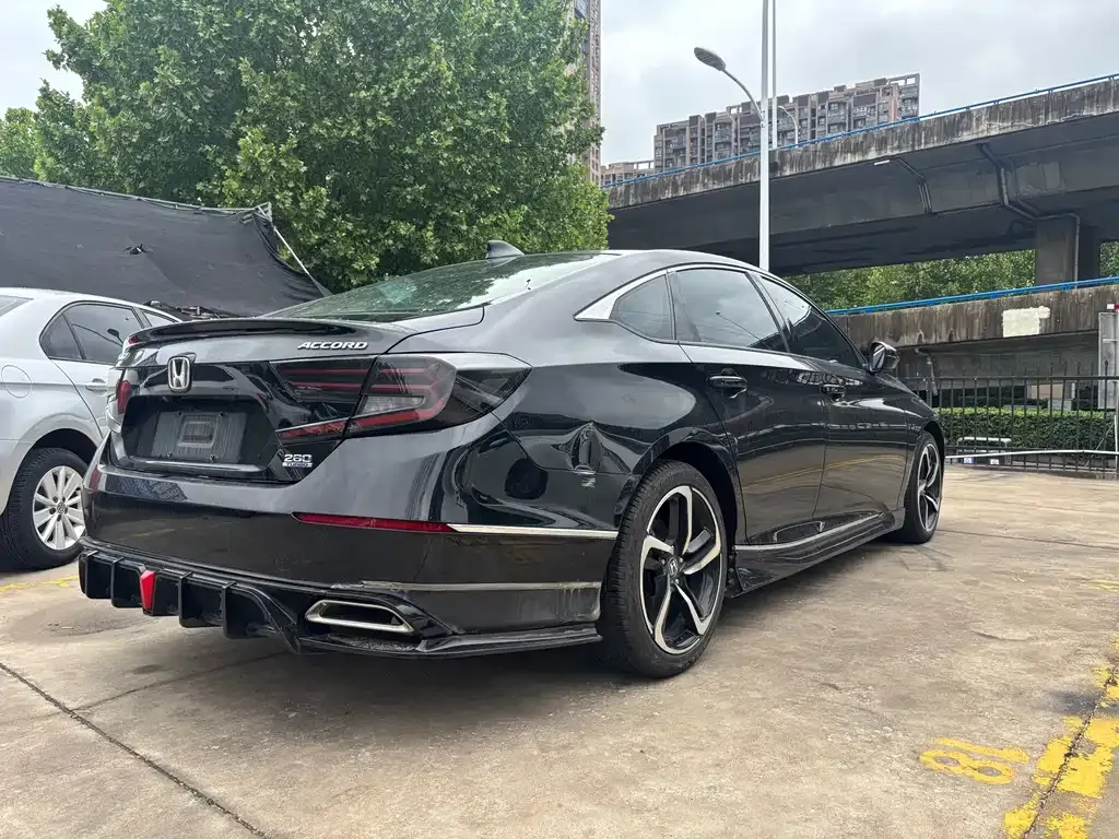 Honda Accord 2022 из CN, фото 10