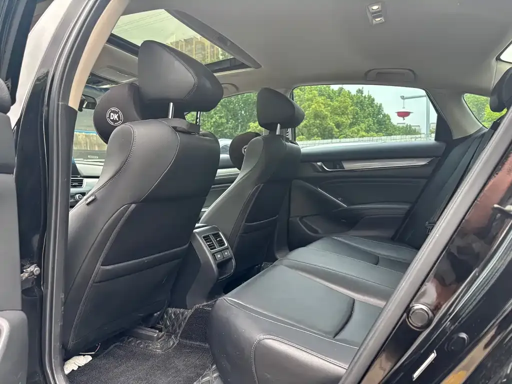 Honda Accord 2022 из CN, фото 3
