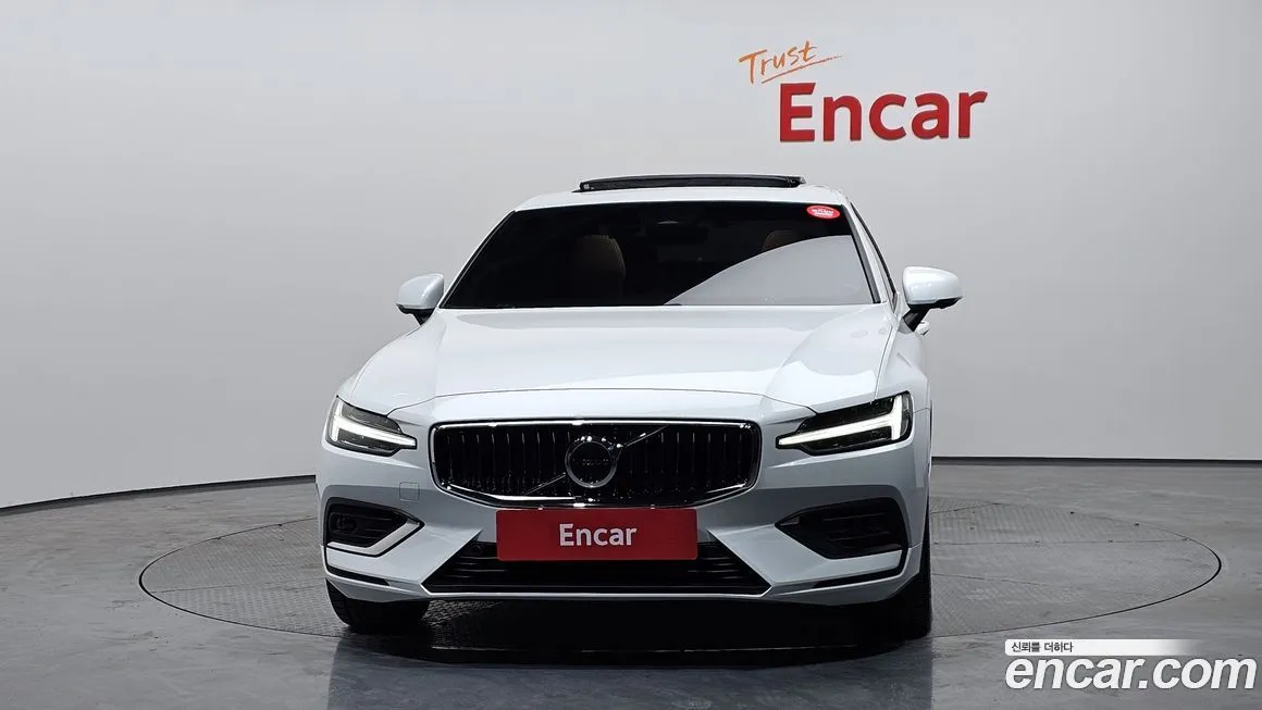 Volvo S60 2024 из KR, фото 6