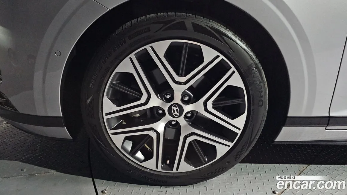 Hyundai Grandeur 2023 из KR, фото 9