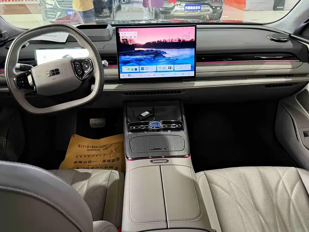 Geely Galaxy Xingyao 8 2025 из CN, фото 7