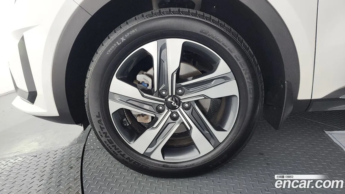 Kia Sorento — фото 6