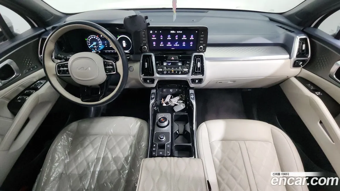 Kia Sorento — фото 8