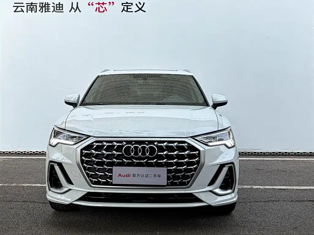 Audi Q3 — фото 5
