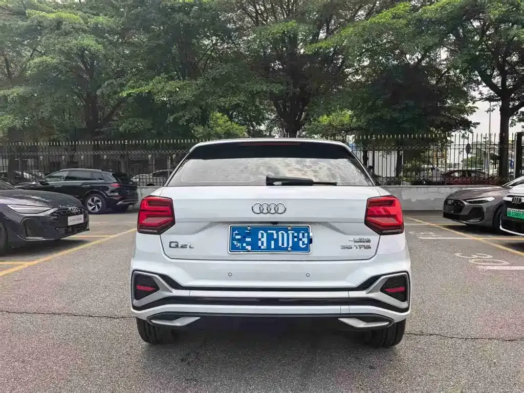 Audi Q2L 2024 из CN, фото 8