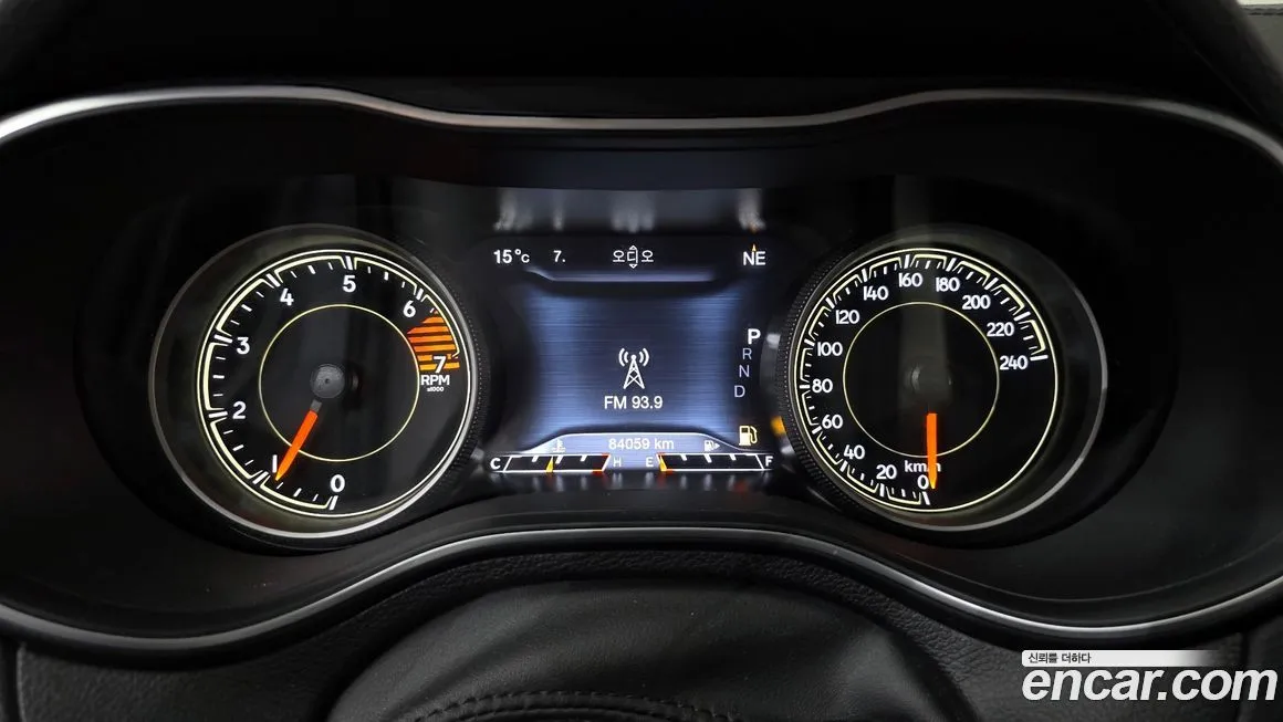 Jeep Cherokee 2021 из KR, фото 4