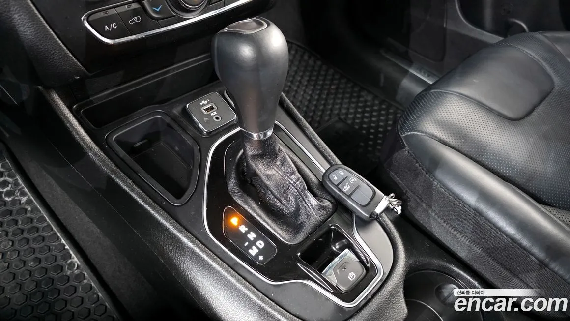 Jeep Cherokee 2021 из KR, фото 10