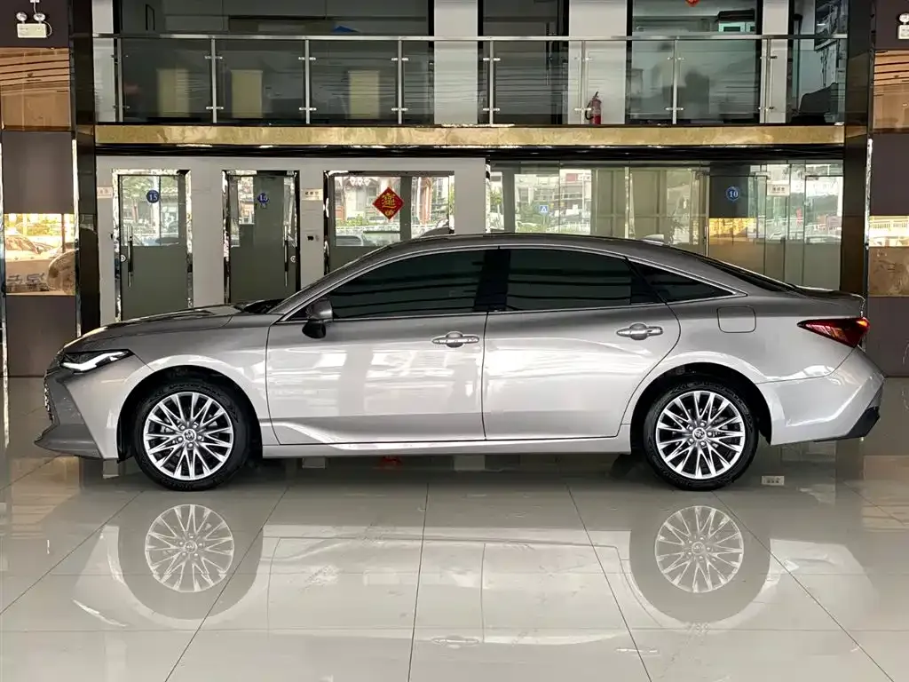 Toyota Avalon 2025 из CN, фото 4