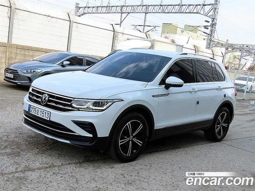 Volkswagen Tiguan 2022 из KR, фото 9