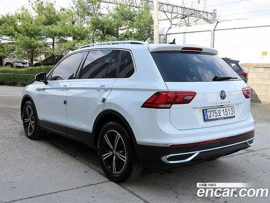 Volkswagen Tiguan 2022 из KR, фото 10