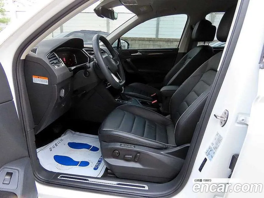 Volkswagen Tiguan 2022 из KR, фото 3