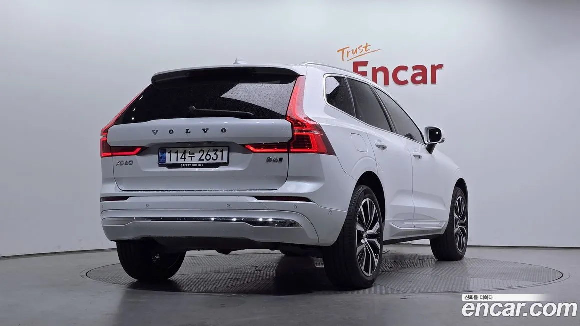 Volvo XC60 2024 из KR, фото 4