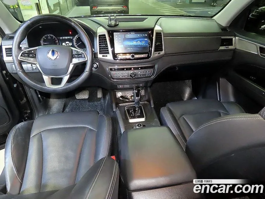 Hyundai Santafe — фото 3
