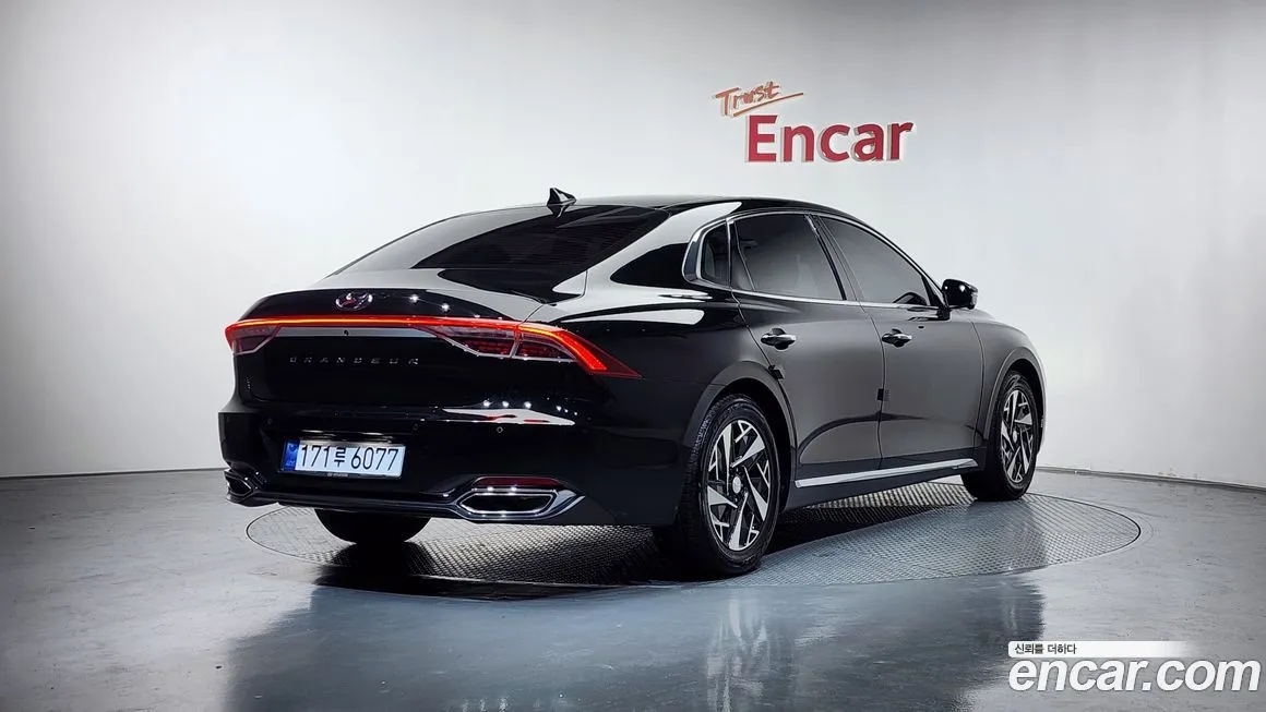 Hyundai Grandeur 2021 из KR, фото 3