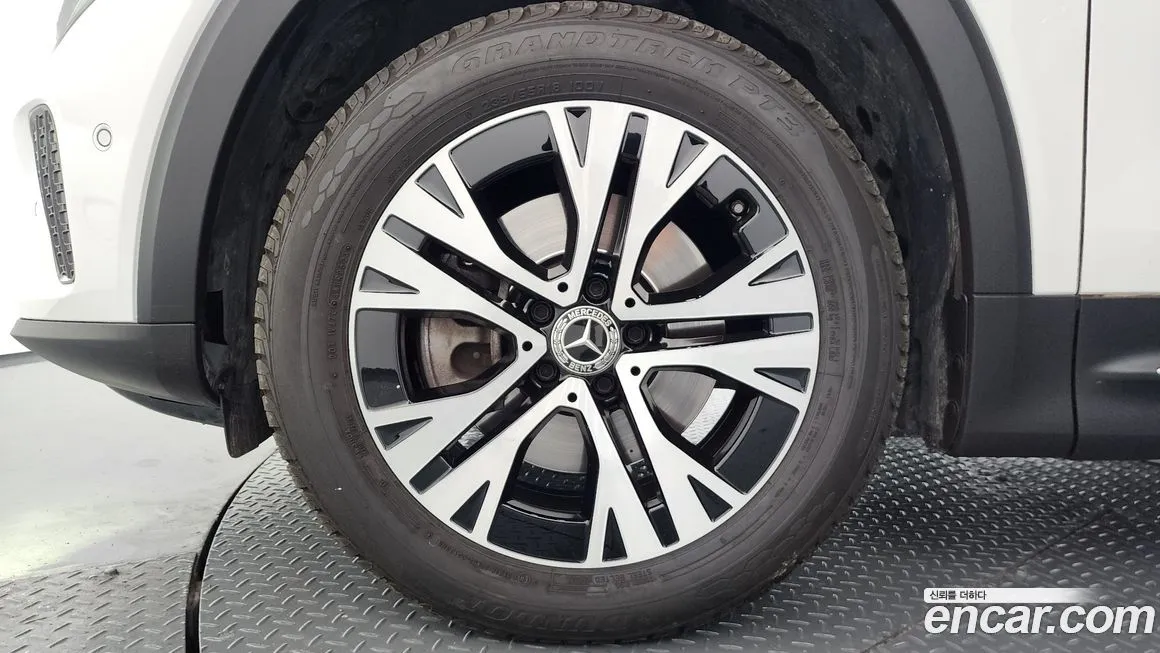 Mercedes-Benz GLB-Class 2024 из KR, фото 7