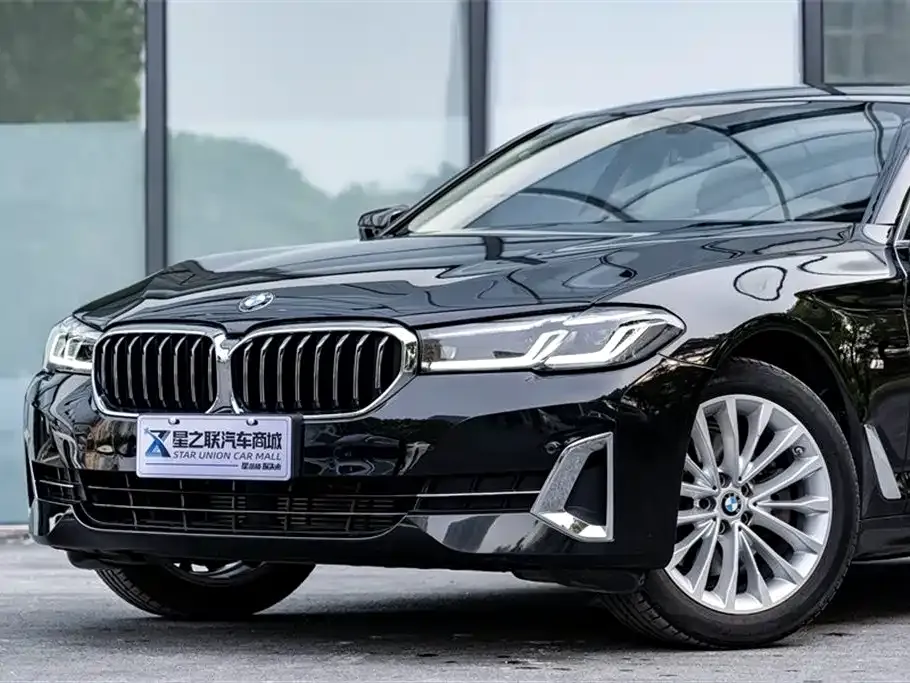 BMW 5 Series — фото 5