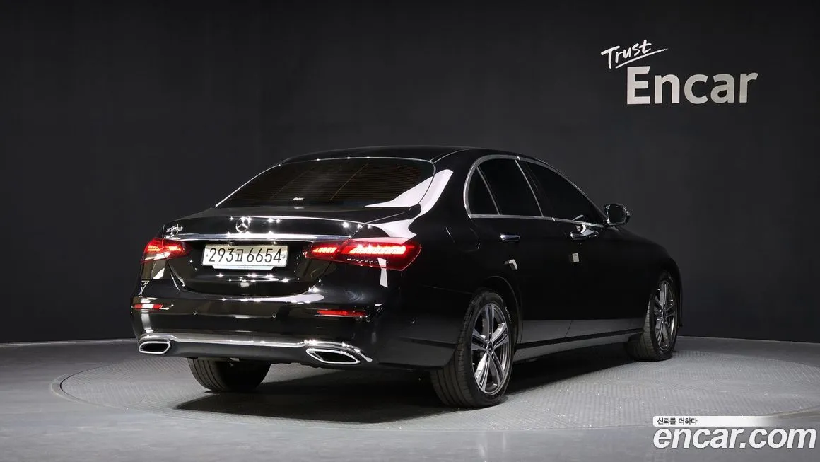 Mercedes-Benz E-Class 2023 из KR, фото 3