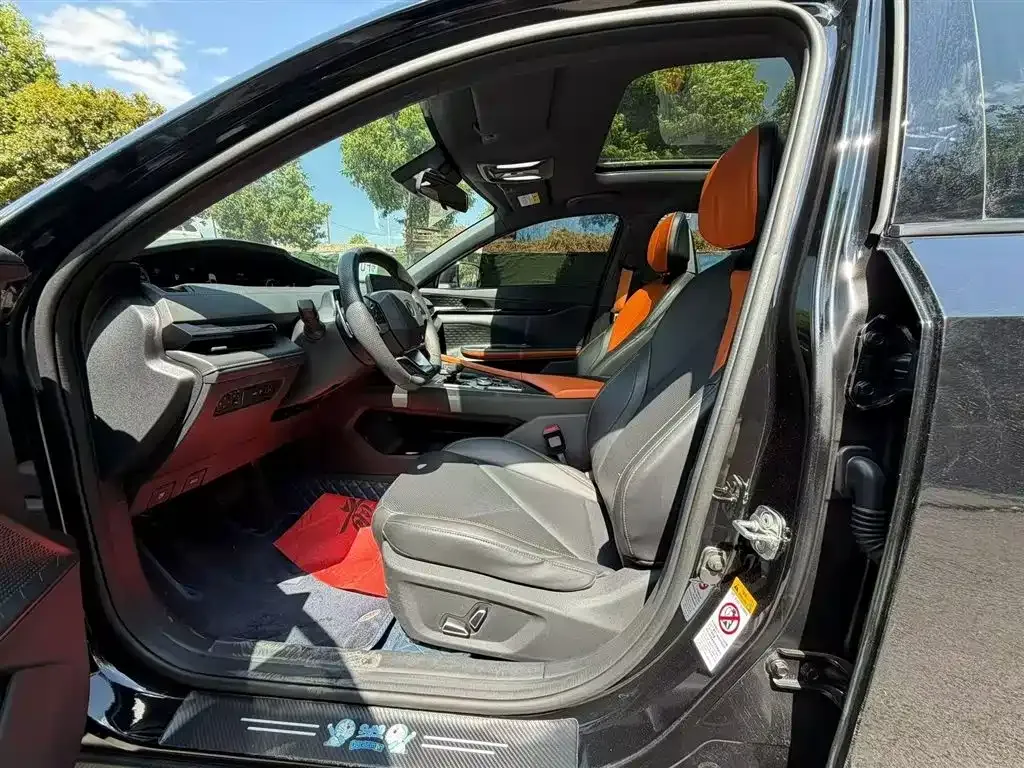 Changan UNI-V 2023 из CN, фото 3