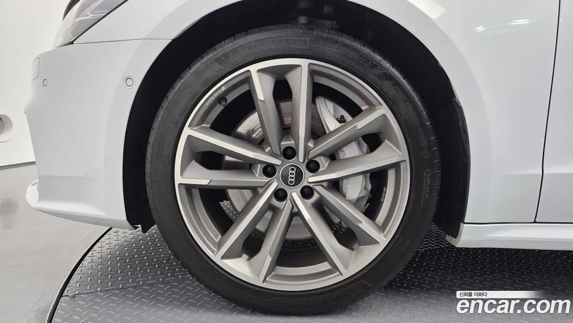 Audi A7 2021 из KR, фото 9