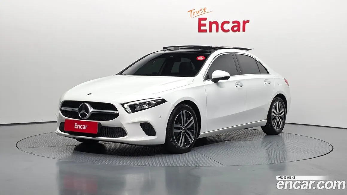 Mercedes-Benz A-Class — фото 1