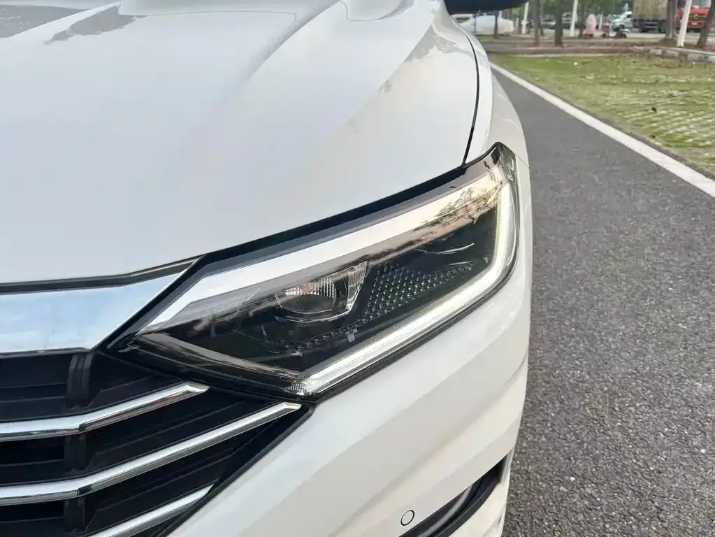 Volkswagen Sagitar 2021 из CN, фото 2
