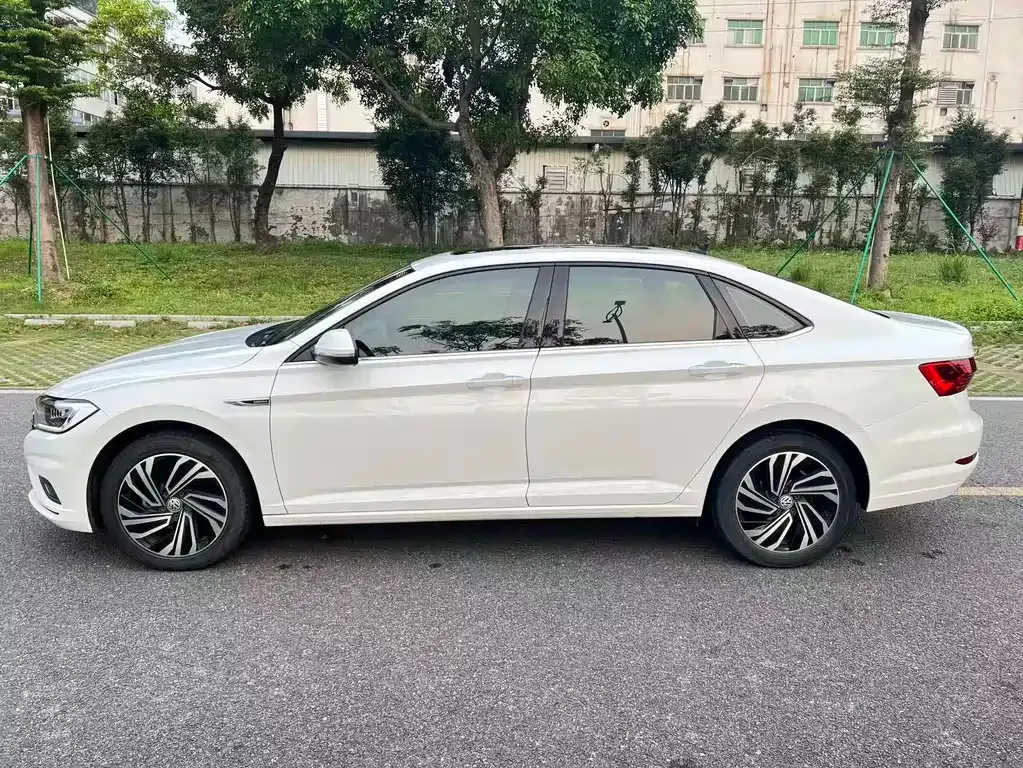 Volkswagen Sagitar 2021 из CN, фото 8