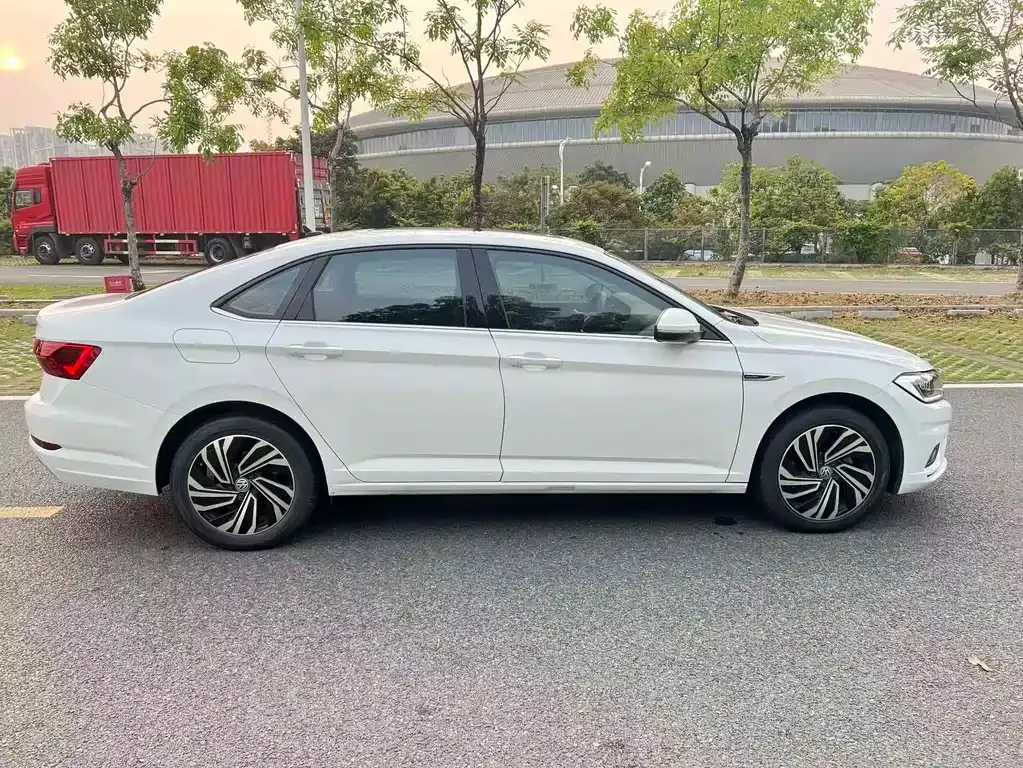 Volkswagen Sagitar 2021 из CN, фото 9