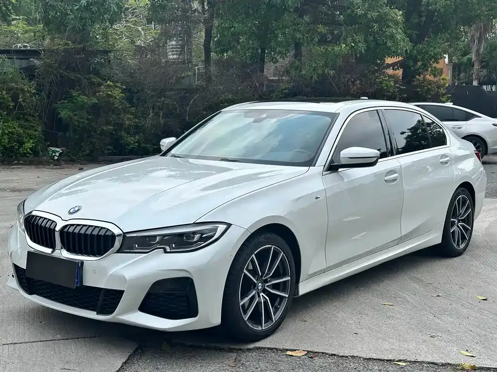 BMW 3 Series — фото 1