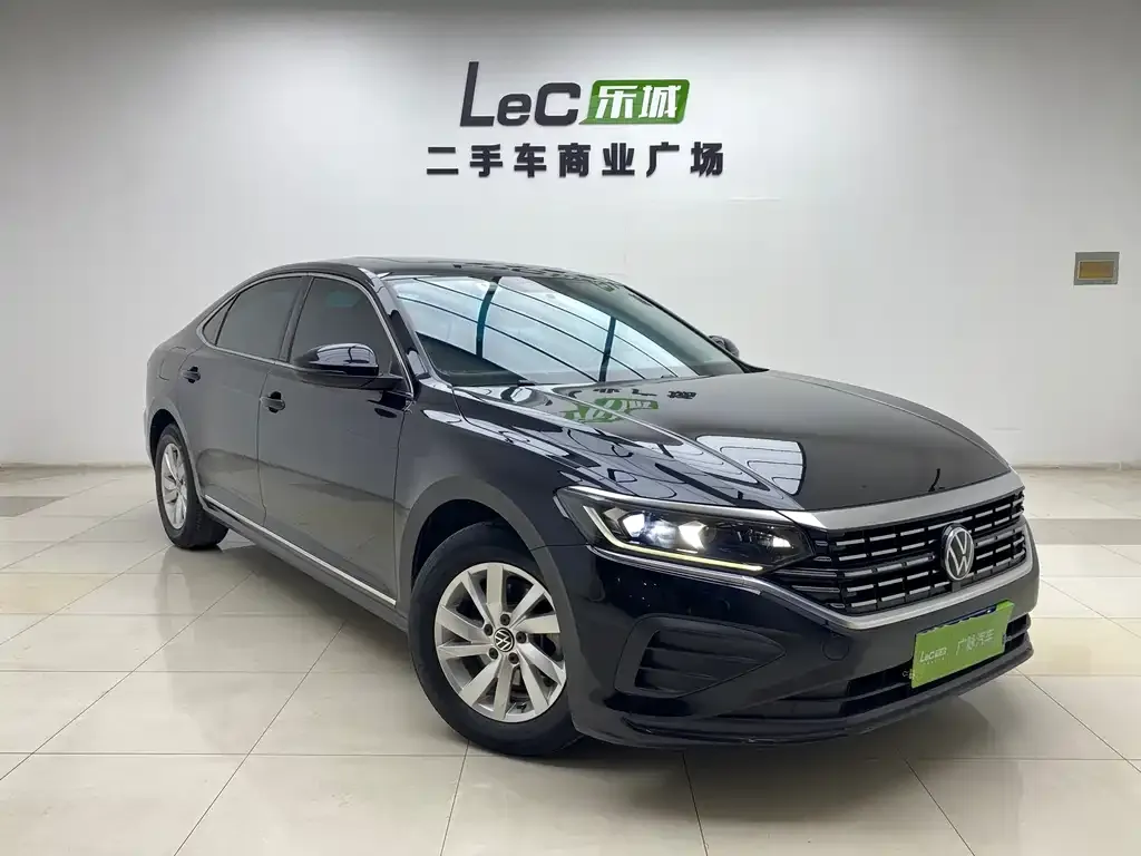 Volkswagen Passat — фото 5