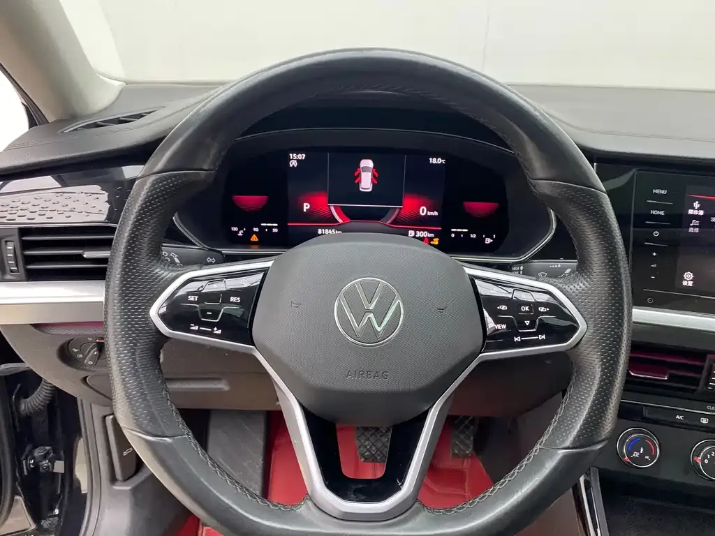 Volkswagen Passat — фото 10