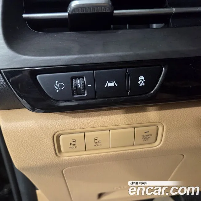 Kia Carnival — фото 6
