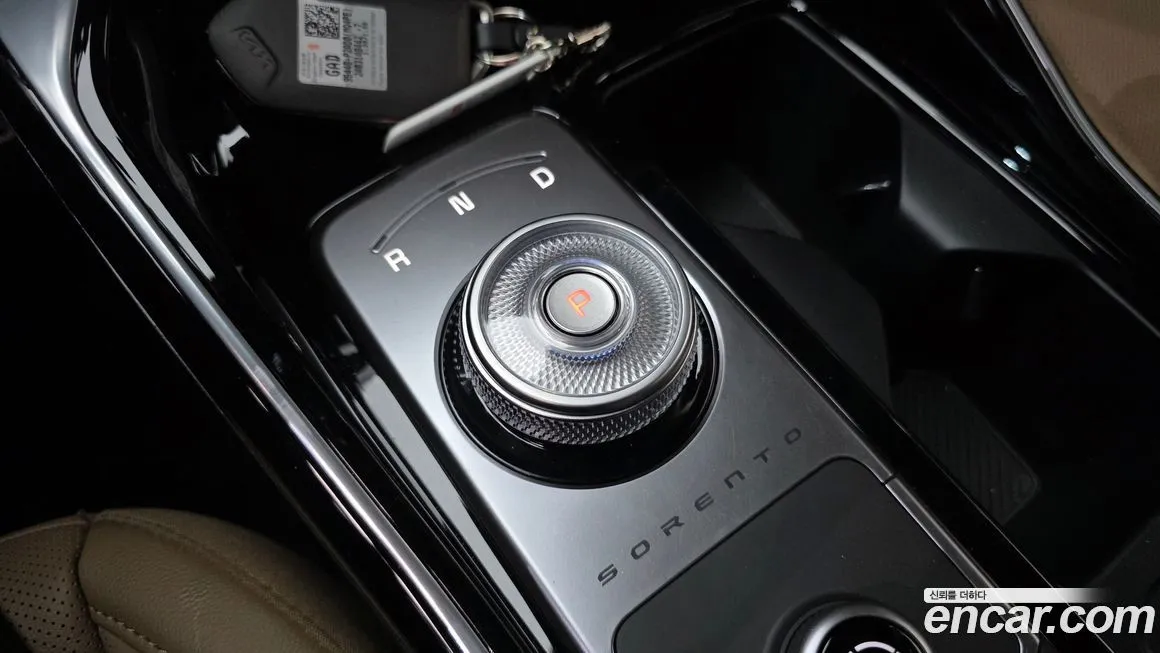 Kia Sorento — фото 6