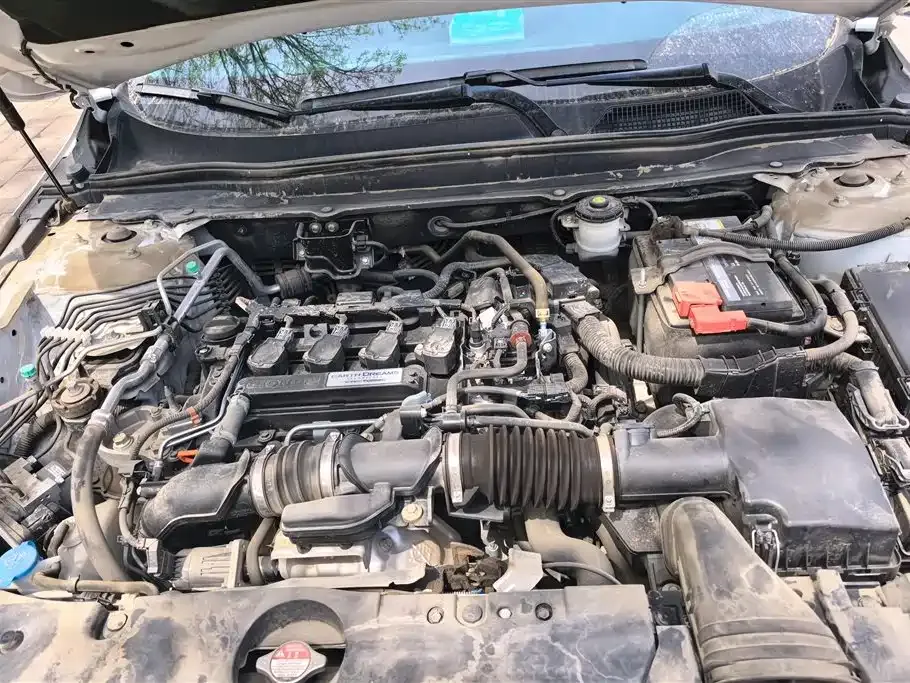 Honda Accord — фото 5