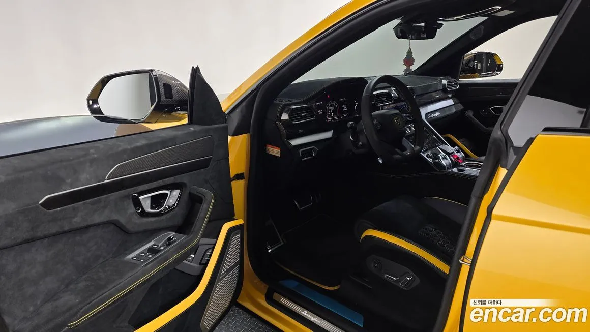 Lamborghini Urus 2024 из KR, фото 5