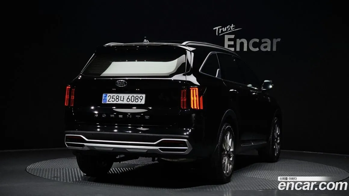 Kia Sorento — фото 2