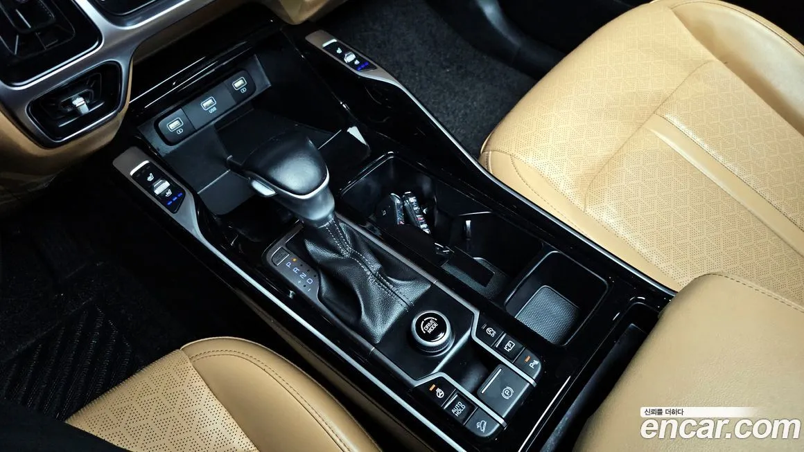 Kia Sorento — фото 9
