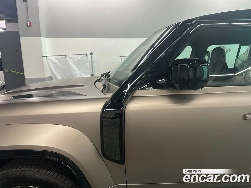 Land Rover Defender 2025 из KR, фото 3