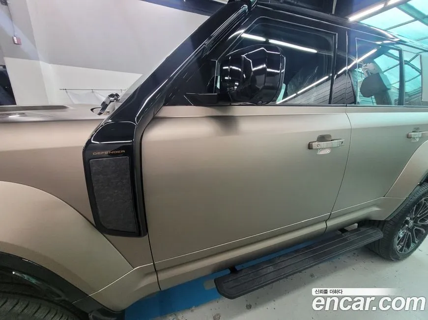 Land Rover Defender 2025 из KR, фото 9