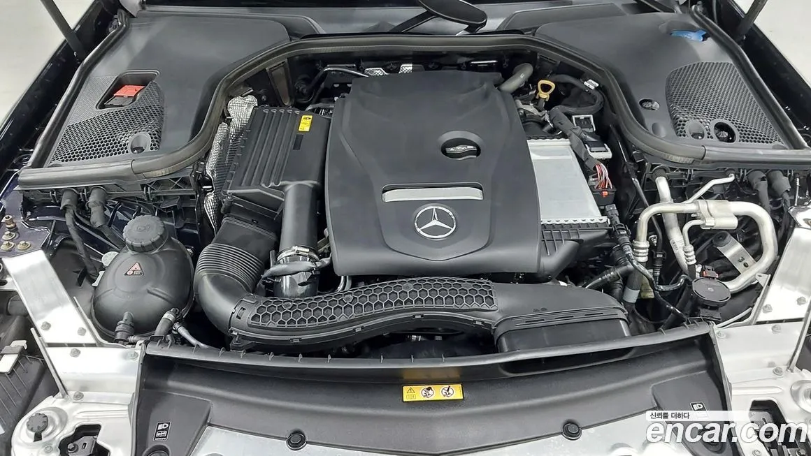 Mercedes-Benz E-Class 2023 из KR, фото 9