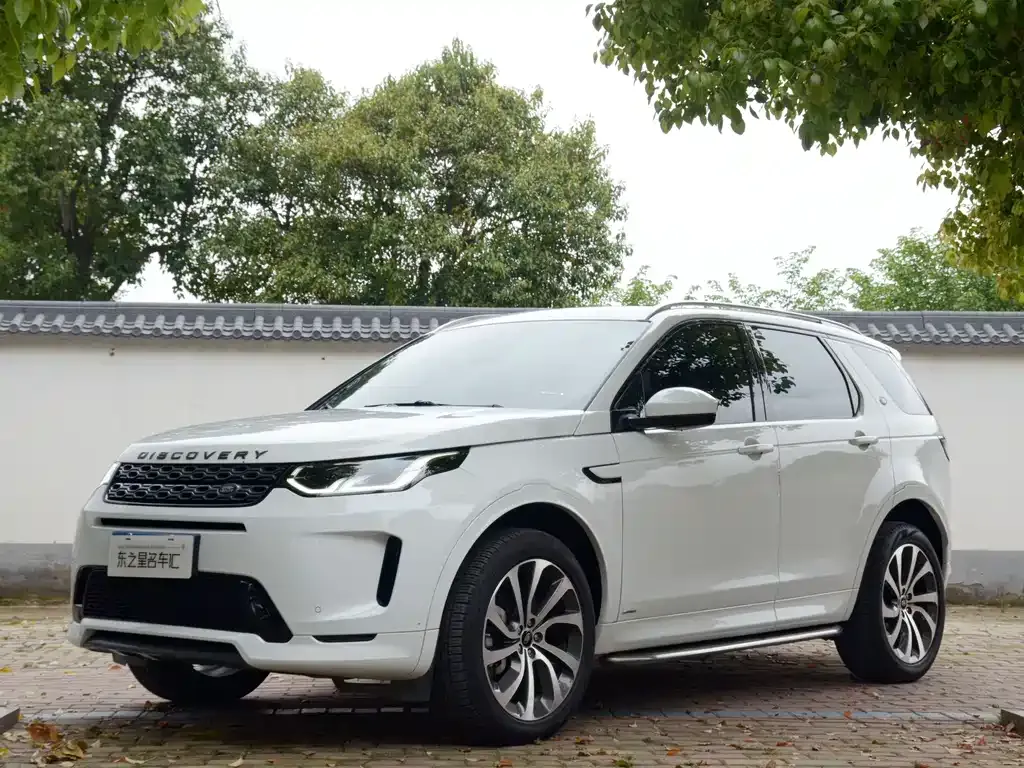 Land Rover Discovery Sport — фото 1