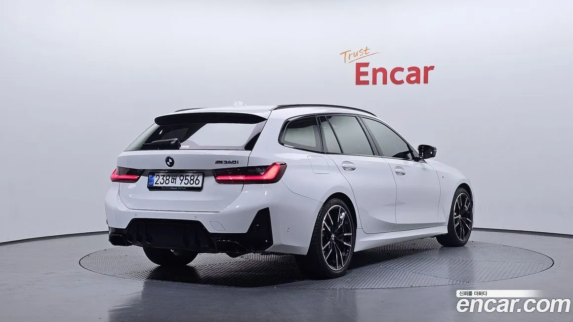 BMW 3-Series 2025 из KR, фото 4
