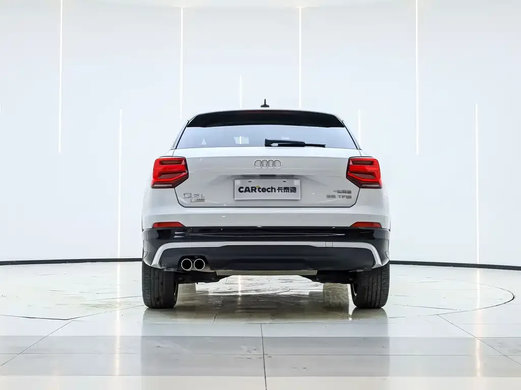 Audi Q2L 2021 из CN, фото 2