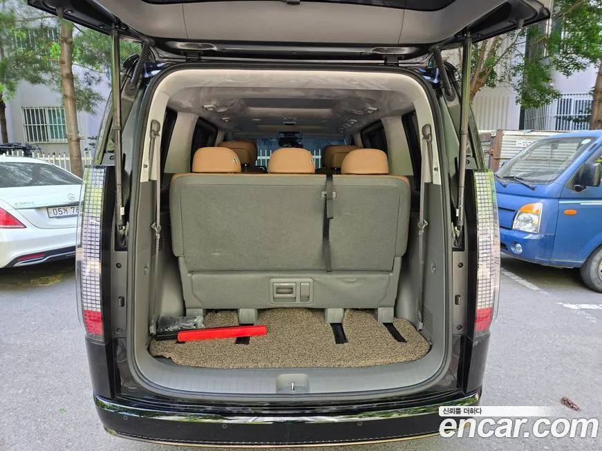 Hyundai Staria 2025 из KR, фото 3