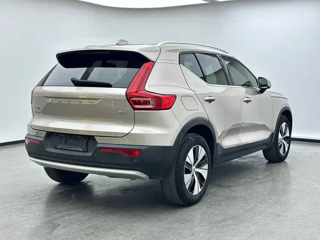 Volvo XC40 2022 из CN, фото 10