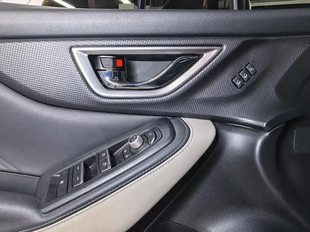 Subaru Forester — фото 10