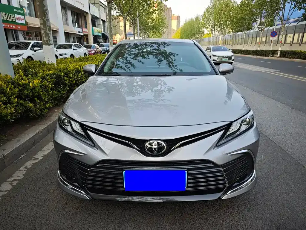 Toyota Camry 2022 из CN, фото 9